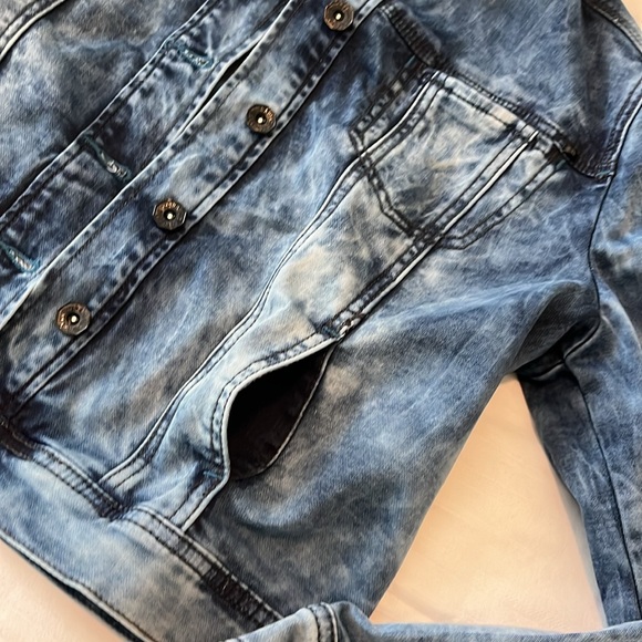 Denim jean jacket - Picture 4 of 13